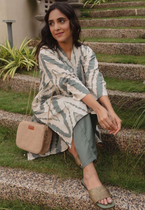 Womens Cotton Teal Green Abstract Printed Kurta Set