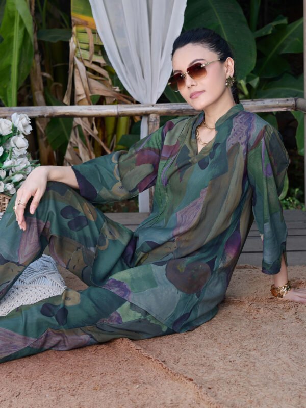 Womens Rayon Teal Green Abstract Printed Kurti & Pyjama